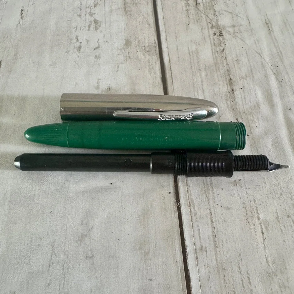 Vintage Sheaffer's Green Touchdown Fountain Pen and Mechanical Pencil Set Boxed